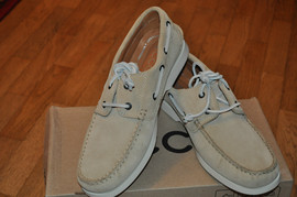 Новая обувь Ecco