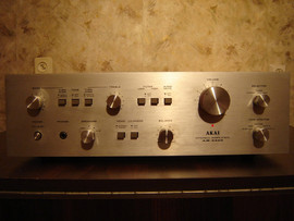 Винтажный усилитель AKAI AM-2400