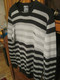 Стильный шерстяной свитер в чёрно-серые полоски Длина 70 см