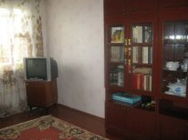 Продам 3 бр. в Первоуральске, ул. Емлина 20 б, цена 1 650 000. 2