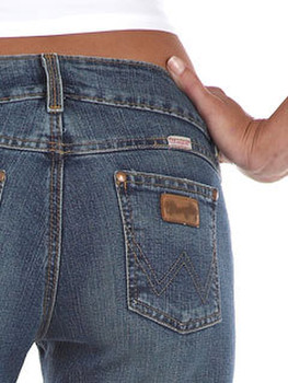 Продам женские джинсы Wrangler (новые),ВАО,САО,центр, 2300 руб.(
