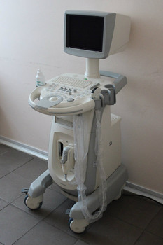 УЗИ бу Medison SonoAce X4 в комплекте с конвексным датчиком