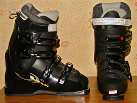 Женские горнолыжные ботинки salomon