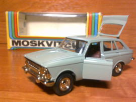 Продаю масштабую модель ИЖ-1500 комби 1:43