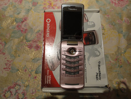 BlackBerry Pearl 8220 2