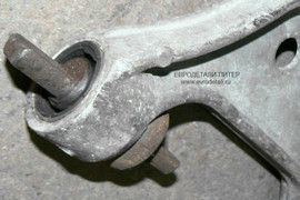Рычаг передний нижний 9492119 9492120 Volvo S60 2.5Т вольво 4