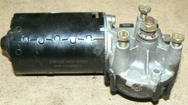 Мотор стеклоочистителя переднего Volvo S70