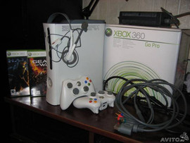 Не прошитый Xbox 360 Pro 60 Gb 175W