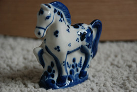 Фигурки из гжели (4 штуки). 5