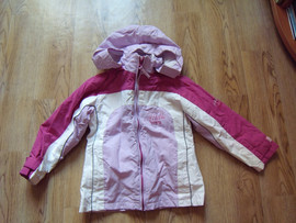 Ветровка для девочки