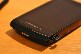 Новый Sony Ericsson U5i Vivaz Black (Ростест,оригинал) 5