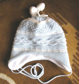 Продаю осеннюю шапку на мальчика.