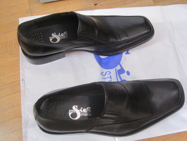 Туфли Кожаные новые чёрные без шнурков на широкую большую ногу