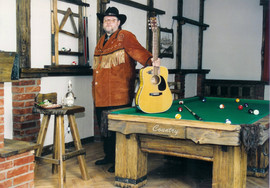 Рустик – кантри бильярдный стол, 8-12 футов, с камнем 26-45 мм