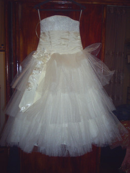 платья для праздников