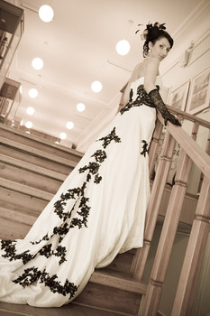 Свадебное платье и аксессуары к нему