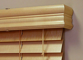 Горизонтальные деревянные жалюзи