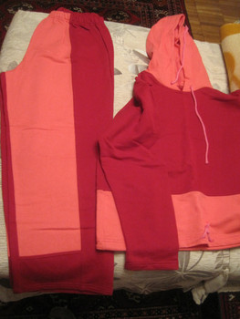 Новый хб костюм с бордово-розоватых пастельных тонах с капюшоном