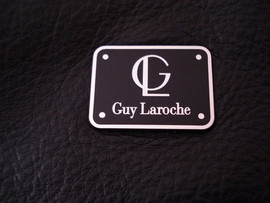 «Театральная» сумочка от GUY LAROCHE (Франция) 3