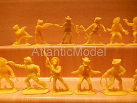 Солдатики 1/32 Hofler Ковбои Четвертый Желтый 28 5