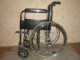 Узкая инвалидная кресло коляска.НОВАЯ.