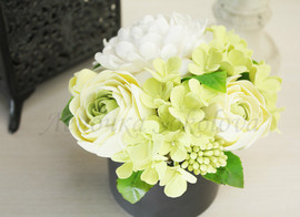 Букет из цветов ручной работы "Изумрудный"