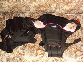 кенгурушка CHICCO + подарок 3