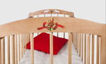 Детская кроватка с росписью