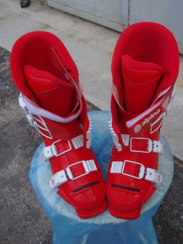 Продам новые горнолыжные ботинки Alpina 3