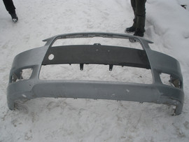 Бампера на иномарки в наличии бу оригинал.