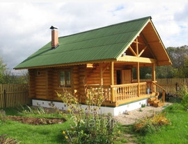 Бригада опытных строителей плотников, каменщиков.