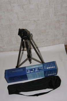 Штатив для фотокамер Continent Tripod А3
