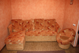 Продам диван+пуфик