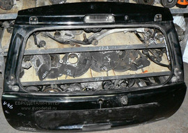 Крышка багажника Jeep Grand Cherokee