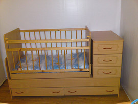 Кровать трансформер с маятником Катюша