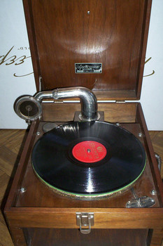 Американский патифон 1920 г