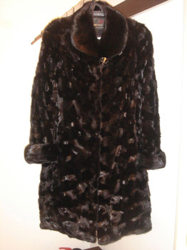 Продам норковую шубу, 15 тыс. руб.