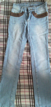 Джинсы женские