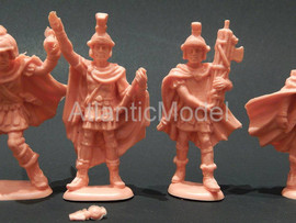 Солдатики 1/32 Atlantic Римский отряд 6 фигур 6 3