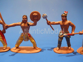 Солдатики 1/32 ??? Индейцы пешие 8 фигур в 8 позах 9