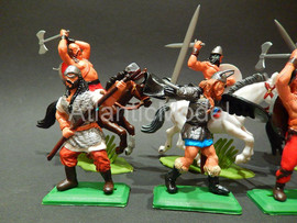Солдатики 1/32 DSG Конные и пешие викинги
