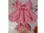 Новый розовый комплект на девочку, связанный крючком (4-7 месяце