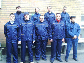 Рабочие Россияне. Демонтаж. Грузчики. 3