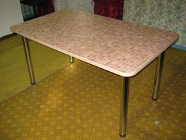 продаю стол