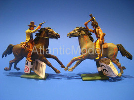 Солдатики 1/32 Britains Индеец шаман и шериф 4