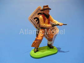 Солдатики 1/32 Britains Четыре фигуры серии 1971 5