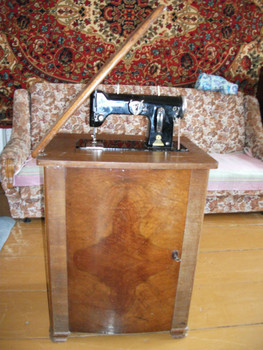 Швейная машинка Altenburg 9