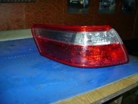 фара на камри