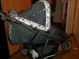 Продам детскую коляску супер удобная и маневренная Emmaljunga