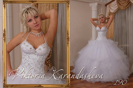 Проадам новое свадебное платье с кринолином на 4 кольца